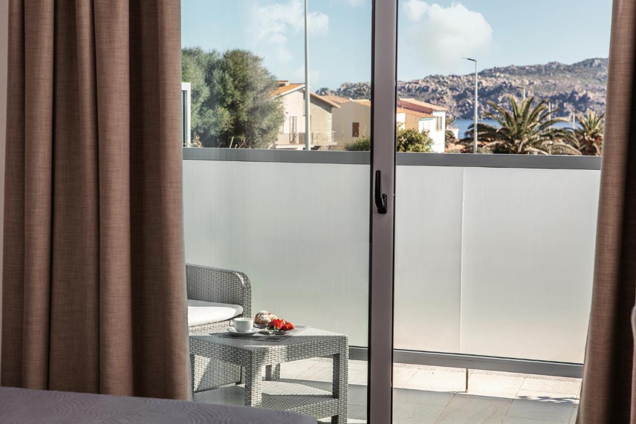 Capotesta Luxury Rooms Santa Teresa Gallura Buitenkant foto